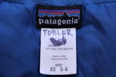 画像4: 00s patagoniaパタゴニア DOWN JACKET ナイロン ダウンジャケット 紺 KIDS' XS 5-6 (4)