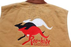 画像4: 90s USA製 carharttカーハート Sierra Circuit Finals Roo-hide SADDLERY カンガルー 刺繍 キルティングライナー ダックベスト 茶 XL (4)