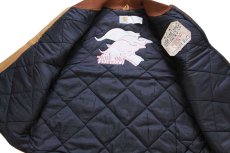 画像6: 90s USA製 carharttカーハート Sierra Circuit Finals Roo-hide SADDLERY カンガルー 刺繍 キルティングライナー ダックベスト 茶 XL (6)