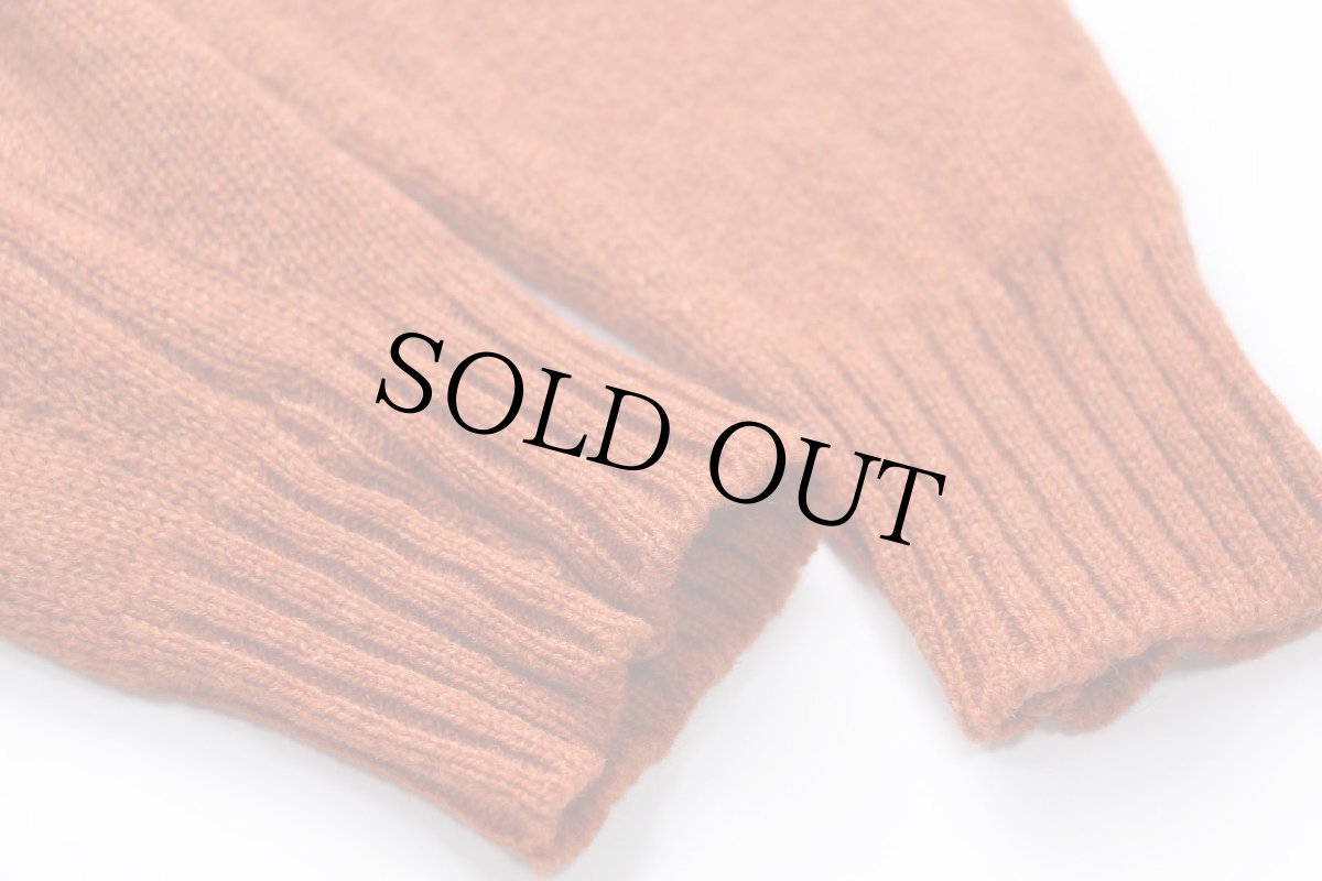 画像6: 70s 英国製 Alan Paine 無地 サドルショルダー シェットランド ウールニット セーター レンガ 40 (6)