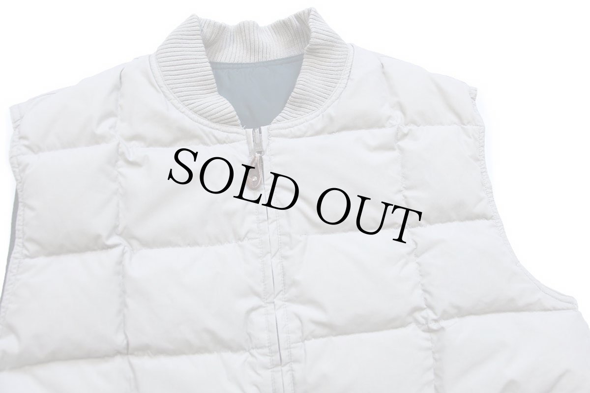 画像7: 90s EddieBauerエディーバウアー リバーシブル ダウンベスト 深緑×グレーベージュ L (7)