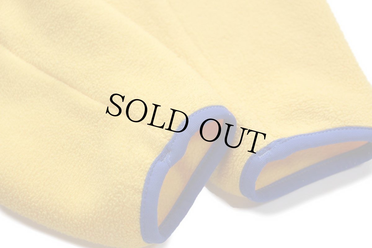 画像7: 90s USA製 L.L.Bean 筆記体ロゴ刺繍 ショート丈 フリースジャケット 黄 M (7)