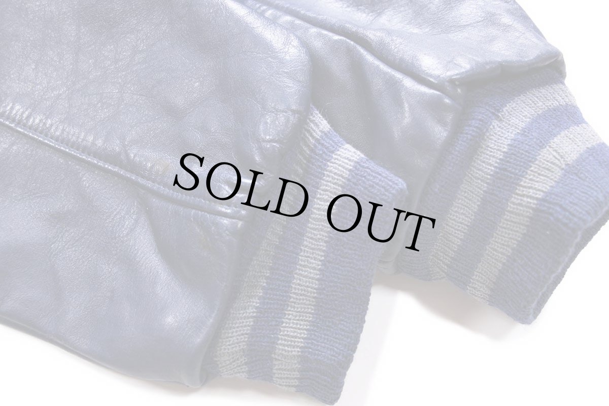 画像8: 60s HOWE レタードパッチ付き メルトン ウール 袖革スタジャン 薄紺×紺 (8)