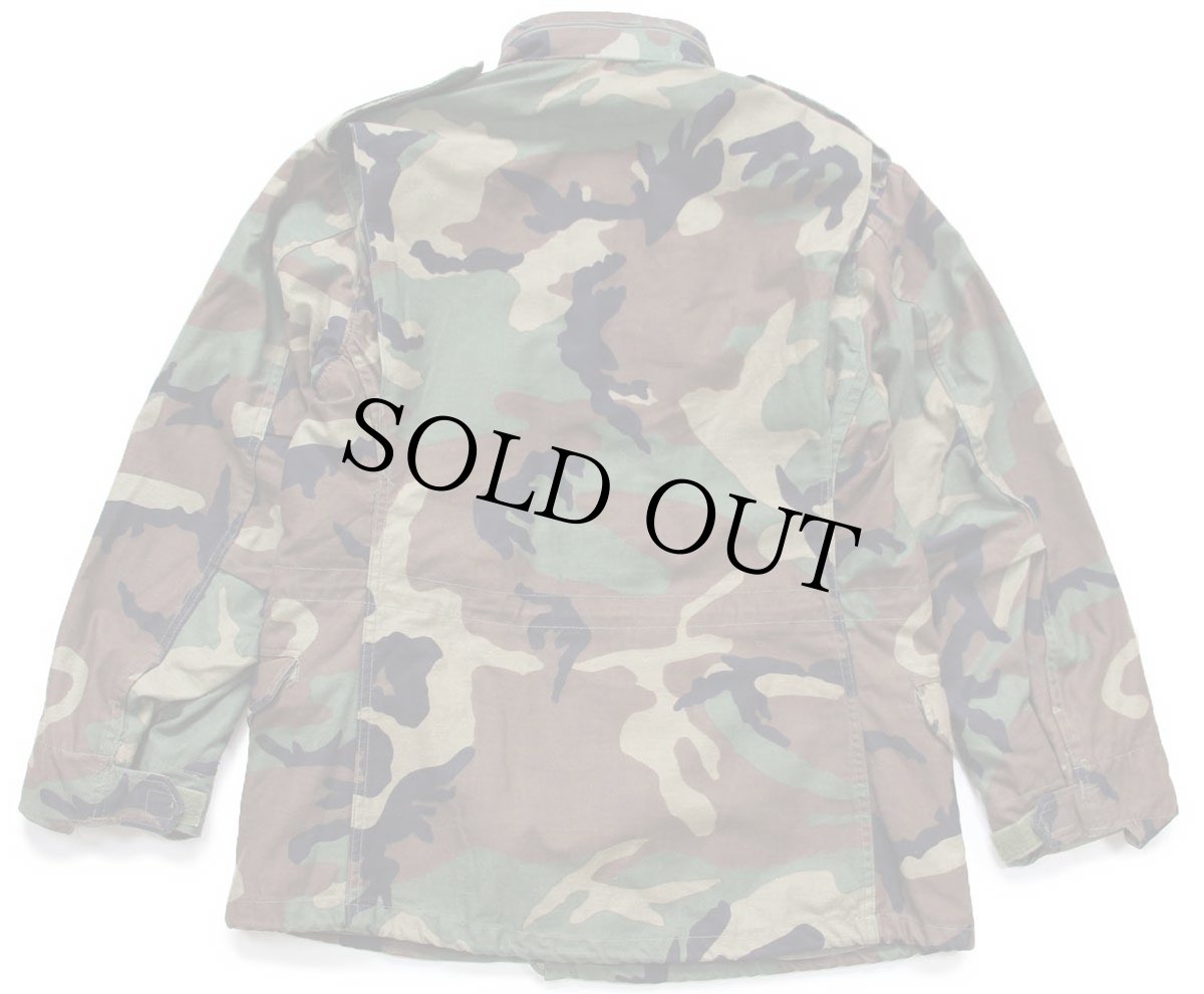 画像2: 80s 米軍 U.S.ARMY パッチ付き ウッドランドカモ M-65 フィールドジャケット S-S (2)