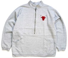画像1: 90s USA製 The Cotton Exchange NBA CHICAGO BULLS シカゴ ブルズ 刺繍 スタンドカラー ハーフジップ スウェット 杢グレー XL (1)