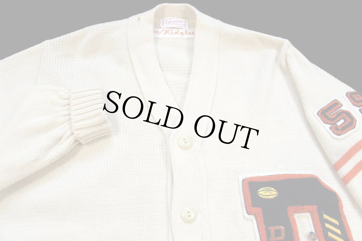 画像3: 50s Colorado Don パッチ&ピンズ付き パチポケ ウールニット レタードカーディガン ボロ アイボリー (3)