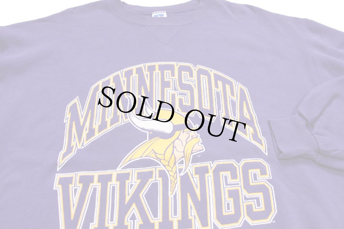 画像3: 90s USA製 RUSSELLラッセル NFL MINNESOTA VIKINGS 前V スウェット 紫 L (3)