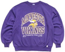 画像1: 90s USA製 RUSSELLラッセル NFL MINNESOTA VIKINGS 前V スウェット 紫 L (1)
