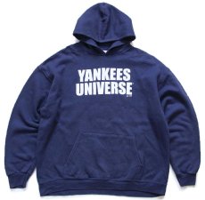 画像1: 00s Majestic MLB New York YANKEES UNIVERSE ニューヨーク ヤンキース スウェットパーカー 紺 L★フーディー (1)