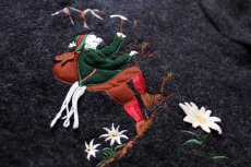 画像6: オーストリア製 JULIUS LANG 刺繍&アップリケ アート 鹿角ボタン チロリアン ボイルドウール ジャケット チャコールグレー 40 (6)