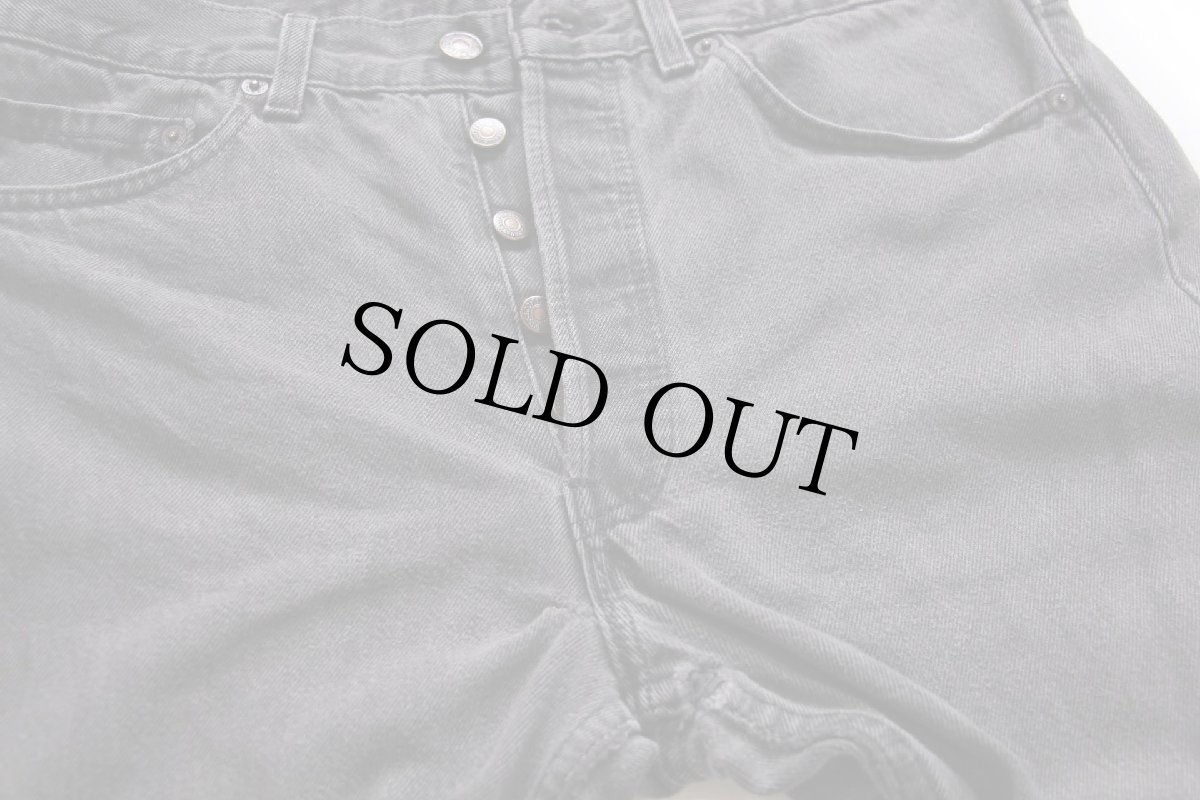 画像4: 90s USA製 Levi'sリーバイス 501 カットオフ ブラック デニムパンツ W32 (4)