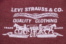 画像4: 80s イタリア製 Levi'sリーバイス ツーホース ロゴ フロッキープリント スウェット バーガンディ★ユーロ (4)