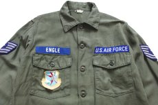 画像3: 60s 米軍 U.S.AIR FORCEパッチ付き コットンサテン ユーティリティシャツ オリーブグリーン 15.5 (3)