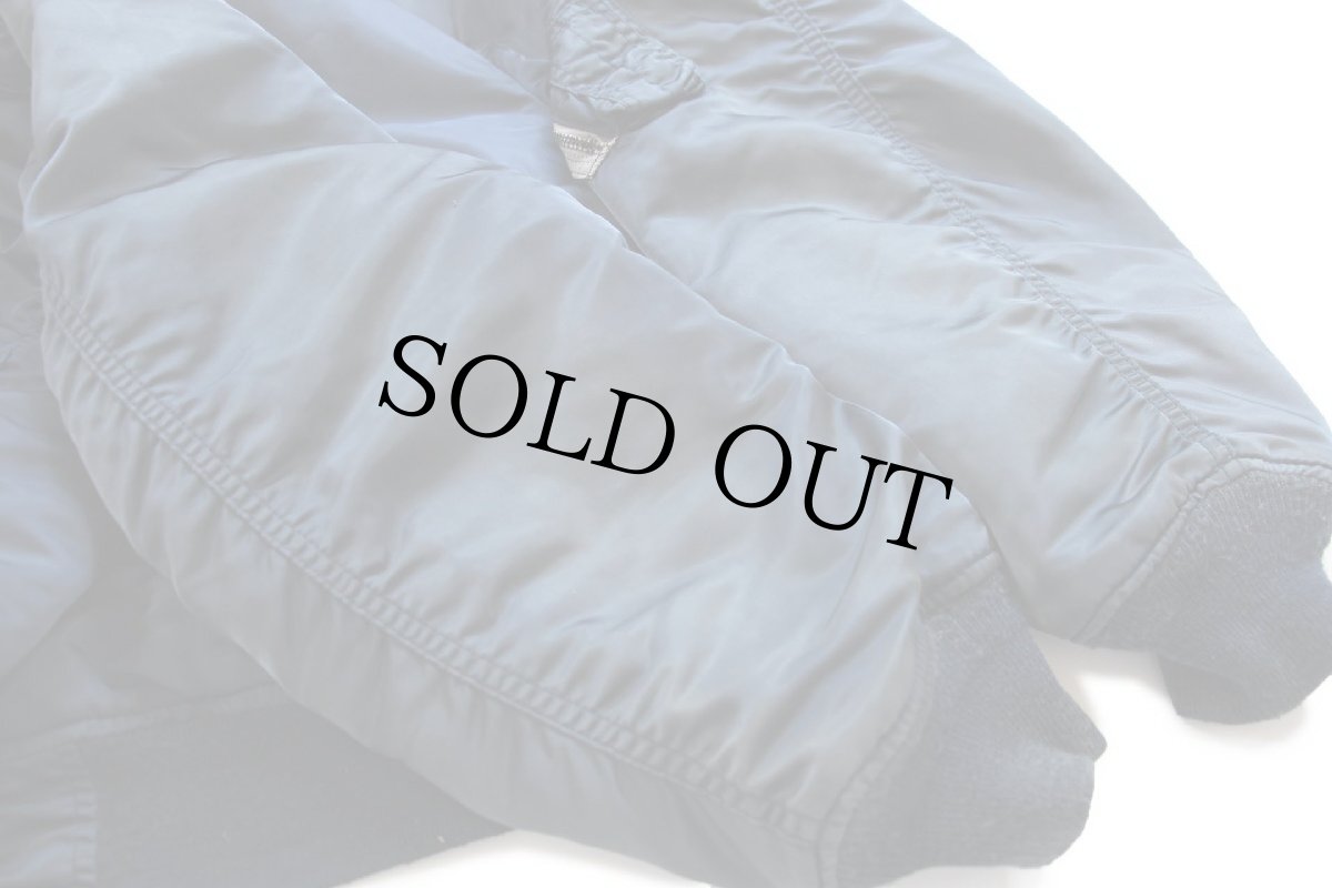 画像9: 80s USA製 ALPHAアルファ MA-1 フライトジャケット 紺 フェード XL (9)