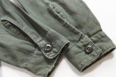 画像6: 60s 米軍 U.S.AIR FORCE パッチ付き コットンサテン ユーティリティシャツ オリーブグリーン カスタム (6)