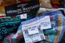 画像5: 90s USA製 GUESS BY GEORGES MARCIANO ゲス 総柄 半袖 レーヨンシャツ 1 (5)