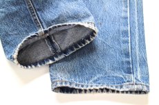 画像8: 00s Levi'sリーバイス 501 ペンキ飛び&ダメージ デニムパンツ ヒゲ W38★SDP4533 (8)
