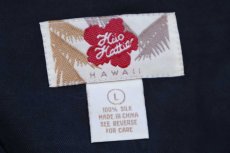 画像4: Hilo Hattie フラワー リーフ柄 オープンカラー シルク アロハシャツ 黒 L (4)