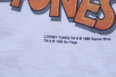 画像4: 90s USA製 Six Flags Warner Bros LOONEY TUNES キャラクター 両面プリント コットン タンクトップ 白 M (4)