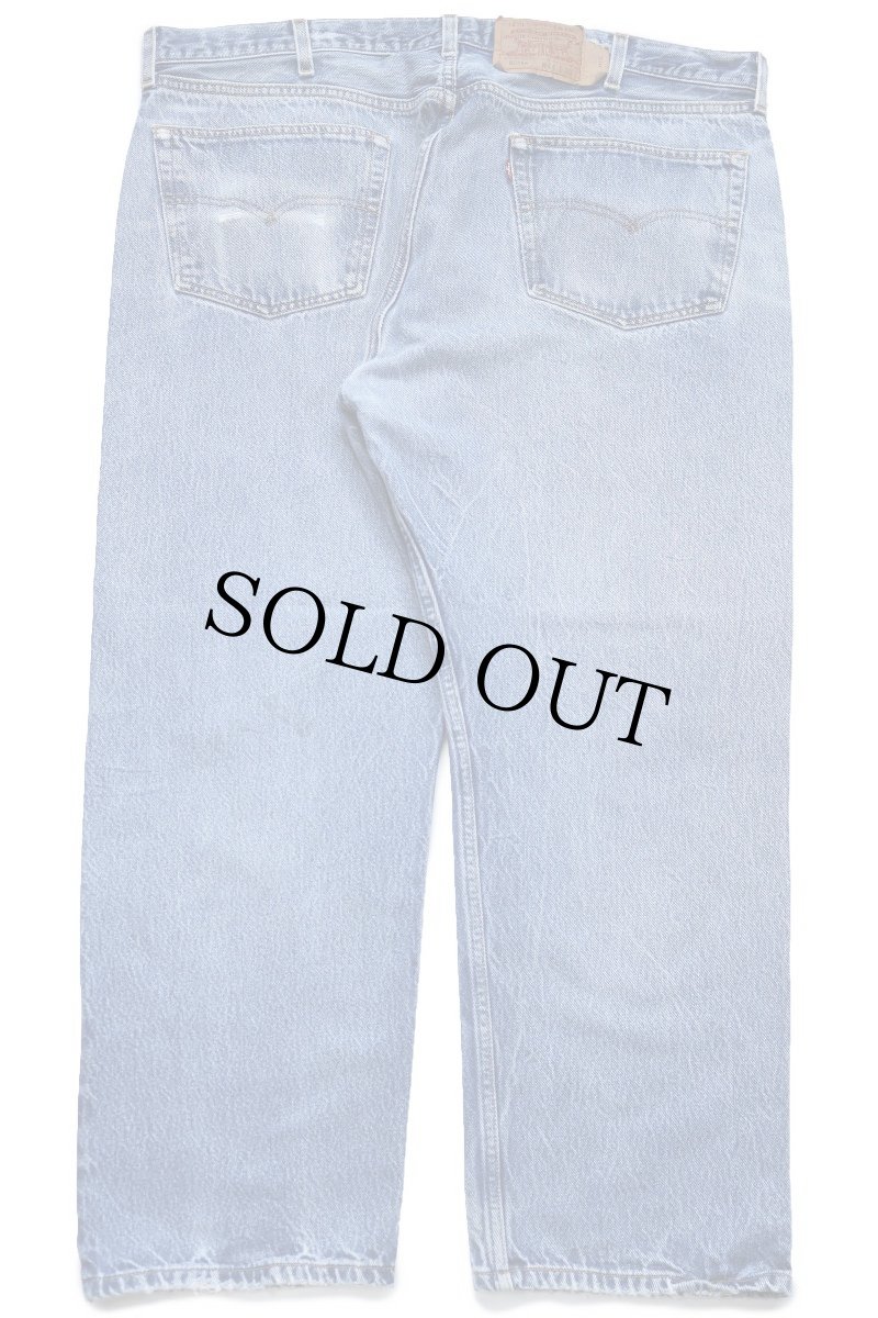 画像3: 00s USA製 Levi'sリーバイス 501 ペンキ飛び&ダメージ&リペア デニムパンツ W44 L30★217 特大 (3)