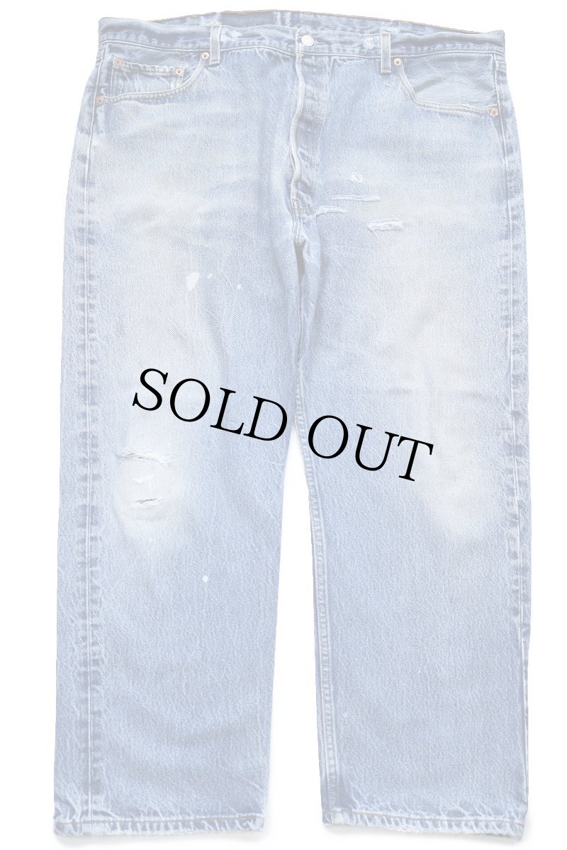 画像2: 00s USA製 Levi'sリーバイス 501 ペンキ飛び&ダメージ&リペア デニムパンツ W44 L30★217 特大 (2)