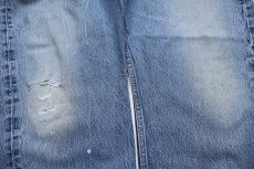 画像8: 00s USA製 Levi'sリーバイス 501 ペンキ飛び&ダメージ&リペア デニムパンツ W44 L30★217 特大 (8)