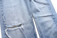 画像8: 90s USA製 Levi'sリーバイス 501 ダメージ デニムパンツ ヒゲ W31 L32★221 (8)