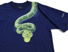 画像1: オーストラリア製 MELBOURNE ZOO スネーク アート 両面プリント コットンTシャツ 紺 XXL★特大 (1)