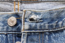 画像8: 00s Levi'sリーバイス 501 ダメージ デニムパンツ ヒゲ W38★SDP4647 (8)