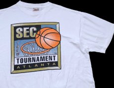 画像1: 90s SEC 1998 TOURNAMENT ATLANTA DrPepperドクターペッパー ロゴ 両面プリント コットンTシャツ 白 XL (1)