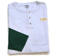 画像1: 90s USA製 FWD 刺繍 ツートン ヘンリーネック コットン 長袖Tシャツ 杢ライトグレー×緑 2X★特大 (1)