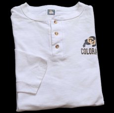 画像1: 90s USA製 COLORADO BUFFALOES ロゴ ヘンリーネック コットン 長袖Tシャツ 白 XL (1)