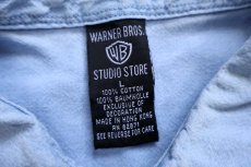 画像4: 90s WARNER BROS LOONEY TUNES タズマニアンデビル Wild 刺繍 コットン ダンガリーシャツ フェード L (4)