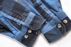 画像6: 90s OSHKOSH B'GOSH バッファローチェック コットン フランネルシャツ 青×黒 フェード M (6)