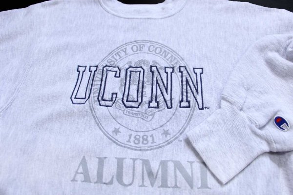刺繍タグ　90s champion チャンピオン　リバース　ツートン　usa 90s メキシコ製 Championチャンピオン UCONN 刺繍 ツートン リバース
