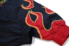 画像6: 00s HILTON Skills USA Collision Repair Technology フレイムス 刺繍 ナイロンジャケット 黒 L★ファイヤーパターン (6)