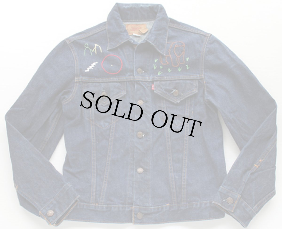 画像2: 70s USA製 Levi'sリーバイス 刺繍入り 70505 デニムジャケット 40 (2)