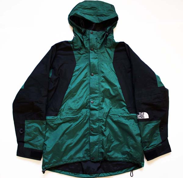 ノースフェイス　マウンテンパーカーGORE-TEX BLACK