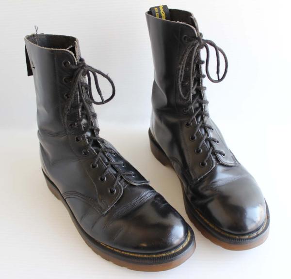 英国製 DR.MARTENSドクターマーチン 10ホールブーツ 黒 UK5