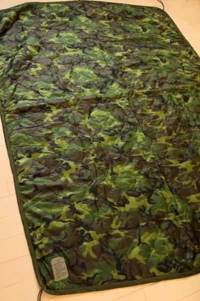 90s 米軍 ウッドランドカモ キルティング ポンチョライナー