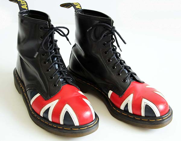 英国製 DR.MARTENSドクターマーチン ユニオンジャック 8ホールブーツ 黒 UK8