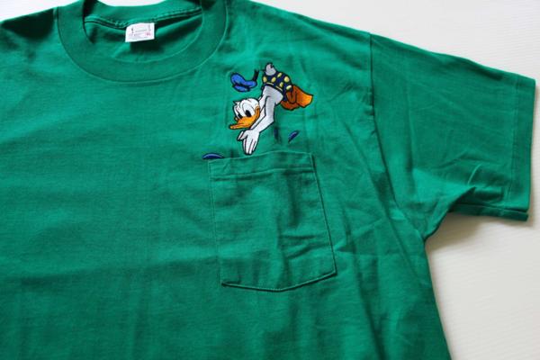 デッドストック 90s Usa製 Disneyディズニー ドナルドダック 刺繍 コットン ポケットtシャツ 緑 Xl Sixpacjoe Web Shop