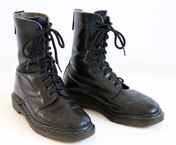 英国製 Dr Martensドクターマーチン 10ホールブーツ 黒 Uk6