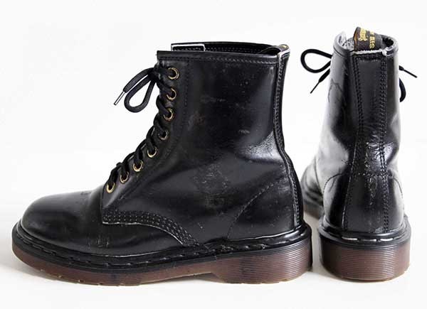 英国製 DR.MARTENSドクターマーチン 8ホールブーツ 黒 UK5 - Sixpacjoe 