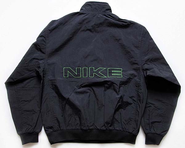 90s NIKEナイキ ワンポイント プルオーバー ナイロンジャケット 黒 M - Sixpacjoe Web Shop