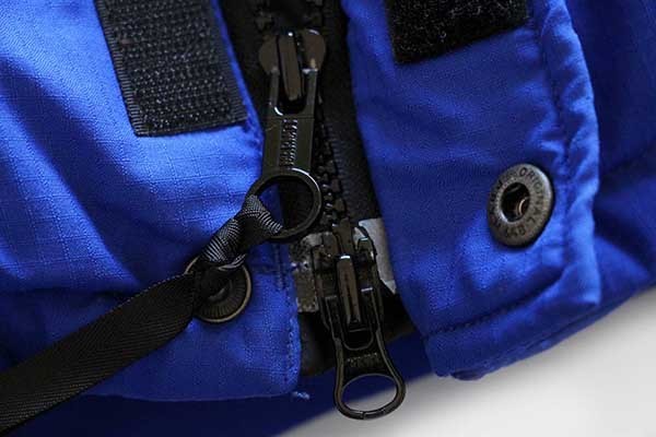 90s Marmotマーモット フード付き ダウンジャケット 青 S