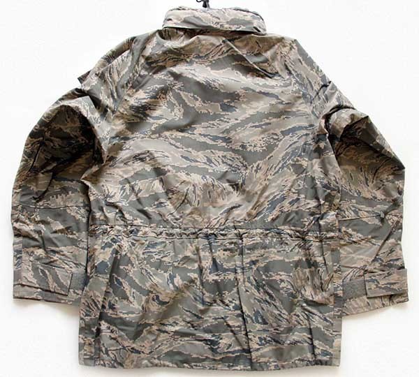 状態汚れSALE///// 2000年代～ 米軍実物 U.S.AIRFORCE  APECS GORE-TEX ゴアテックス パーカー 防水 ミリタリー グリーン (メンズ XL-LONG)  P2425