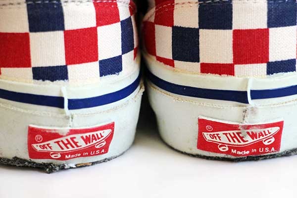 大得価セール ヤフオク! - VANS バンズ チェッカー柄 赤 スリッポン