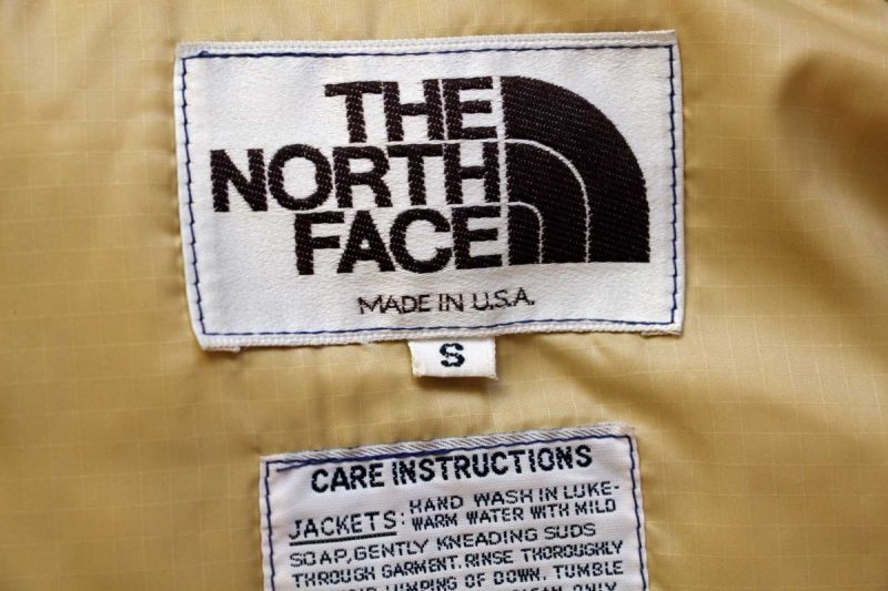 80s USA製 THE NORTH FACEノースフェイス 茶タグ ダウンベスト 紺 S - Sixpacjoe Web Shop