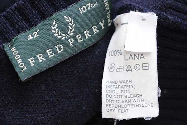 美品　FRED PERRY　ウール100 グレー　ワンポイント